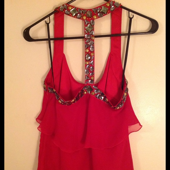 BEBE TOP 100% Polyester (ONLY WORN ONCE) - Picture 3 of 4