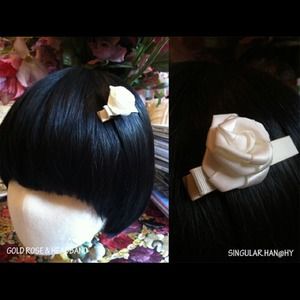 Rose hair pin