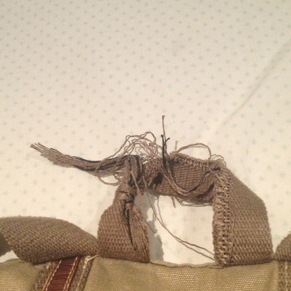 Back pack - Picture 2 of 4