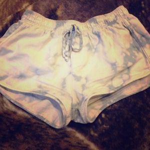 Bleached shorts