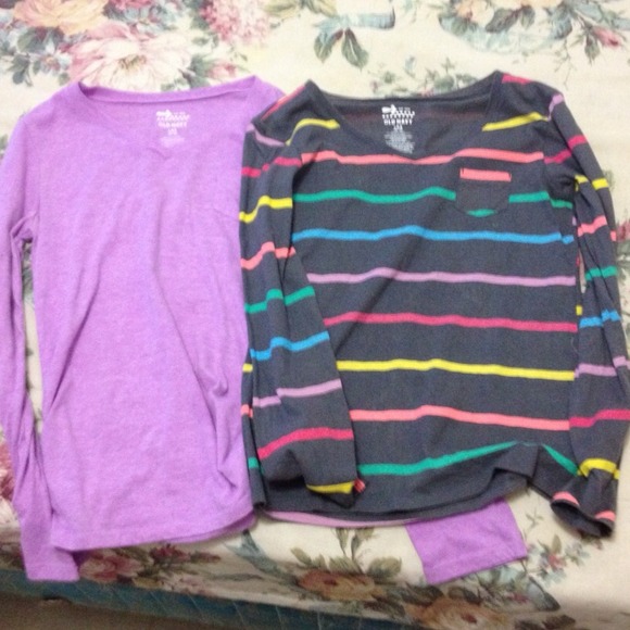 Old navy bundle long sleeved shirts