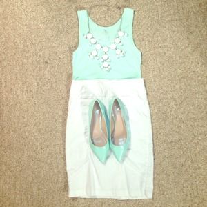 Mint Pointed Toe Flats