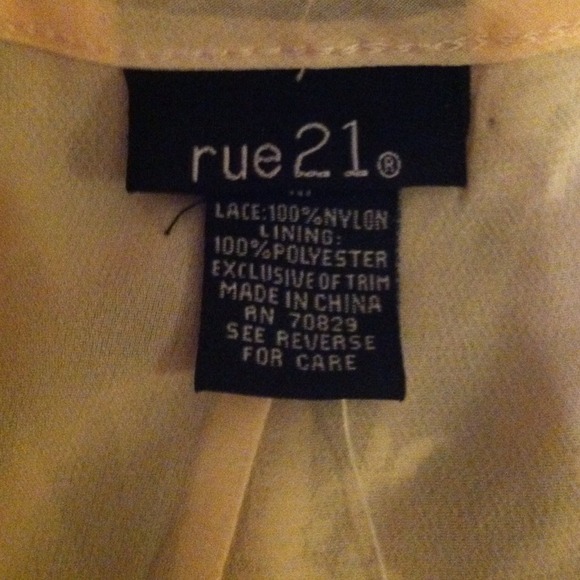 Lace Rue 21 Tank Top - Picture 3 of 4