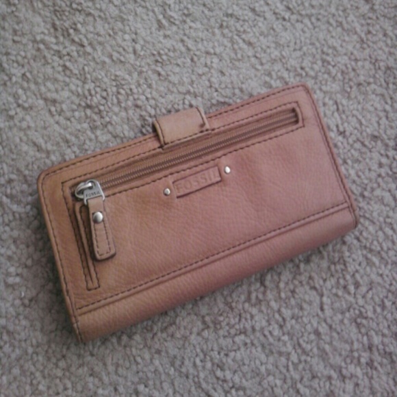 SOLD Spring Fossil Wallet - Picture 4 of 4