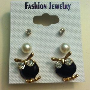 Little owl earrings with two other pairs 💕🗿(: