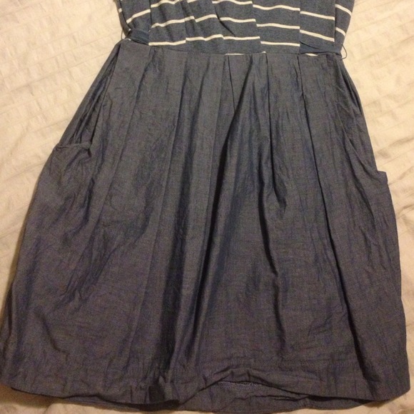 Dress 👗 - Picture 3 of 3