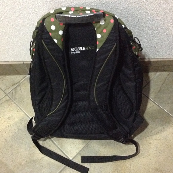 Backpack - Picture 3 of 4