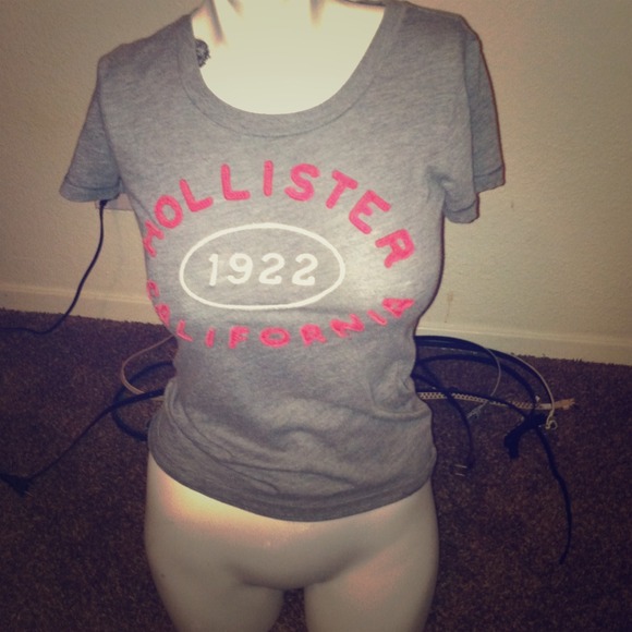 Hollister shirt
