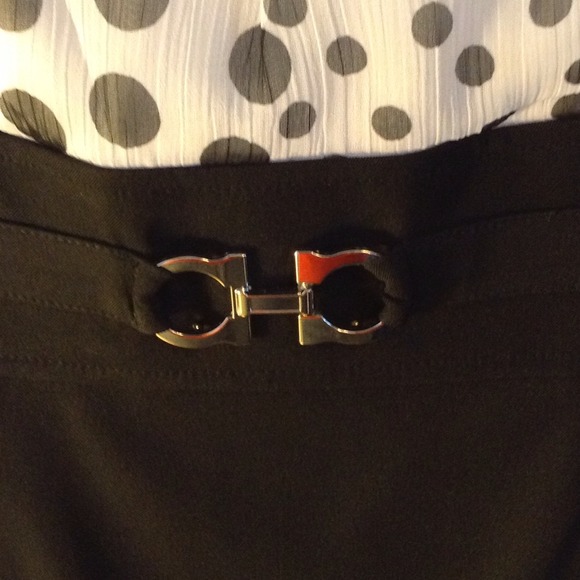 Black and White Dress - Picture 3 of 3