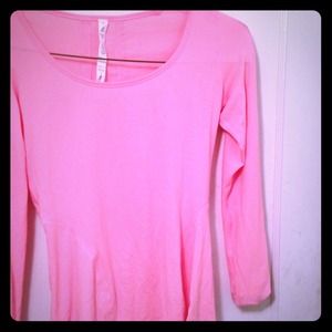 Pink lululemon run top