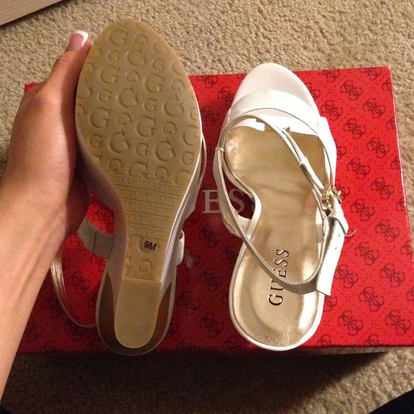 White and gold wedges - Picture 3 of 3