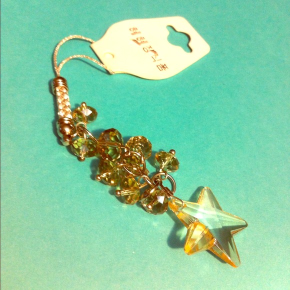 1⃣Tea color crystal chain with star