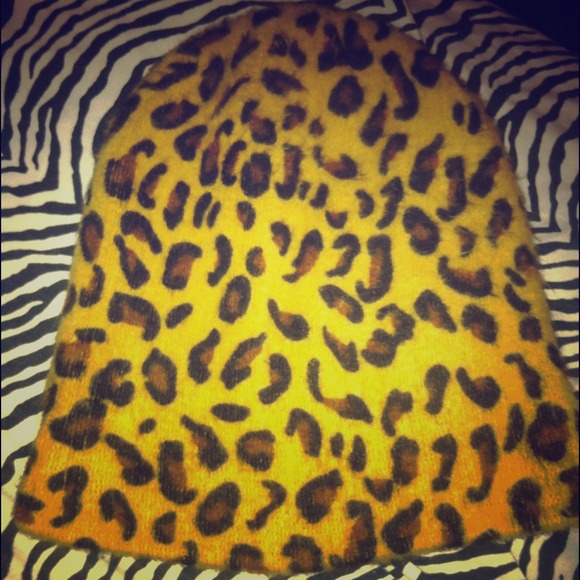 Forever 21 leopard beanie
