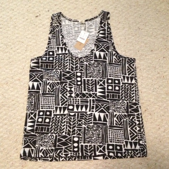 Sold❌❌❌ Jcrew Aztec tank