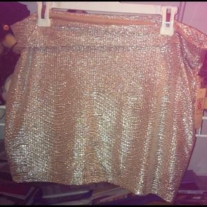 Xl decree mini skirt. Very form fitting. Metallic