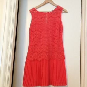 Lace Coral Dress Sz M