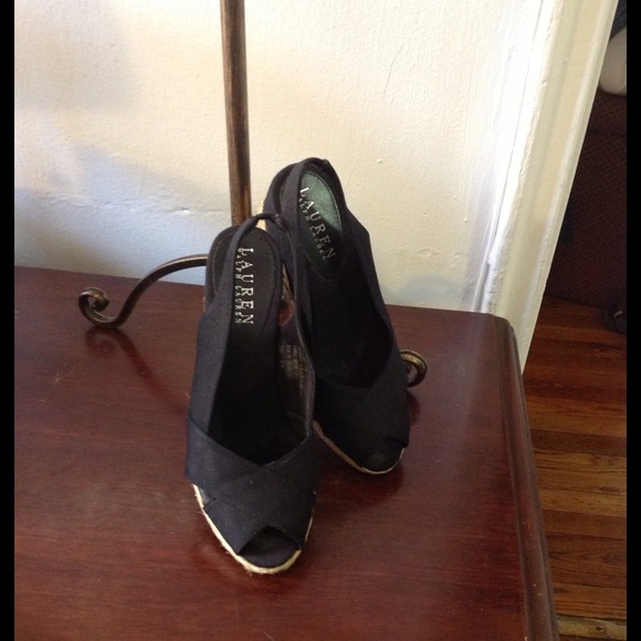 SALE Lauren by Ralph Lauren blk canvas espadrilles