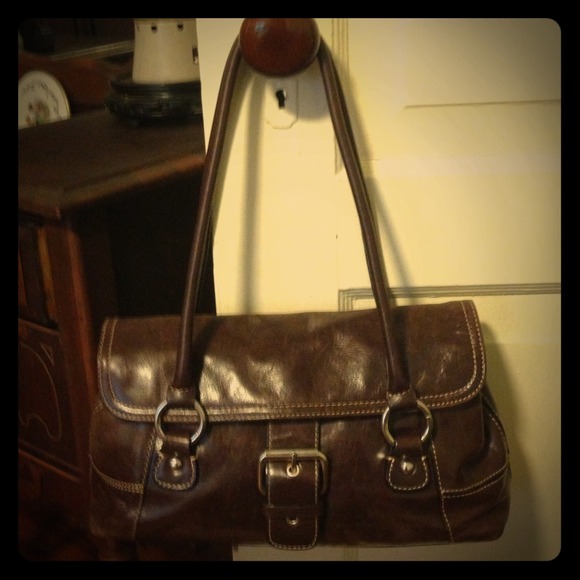 Soft chocolate brown Giani Bernini purse