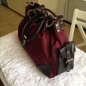 Authentic Anteprima Nueve