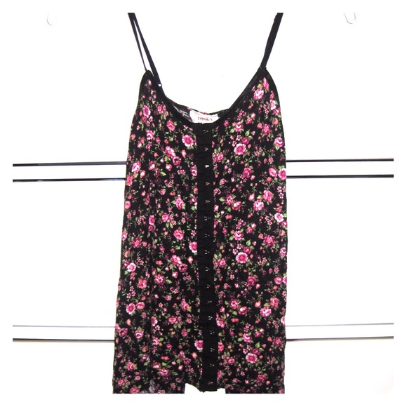 Floral Print Clasp Shirt