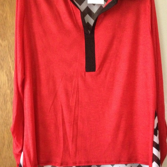 Shirt red