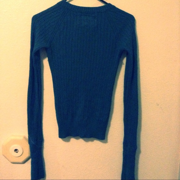 American eagle sweater - Picture 2 of 2