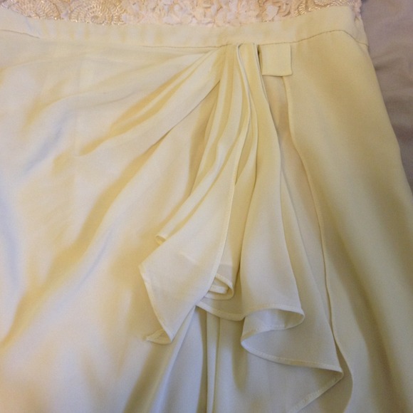 Dress, sweetheart neckline, high low,strapless. - Picture 4 of 4