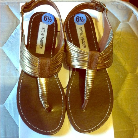 Steve madden sandals