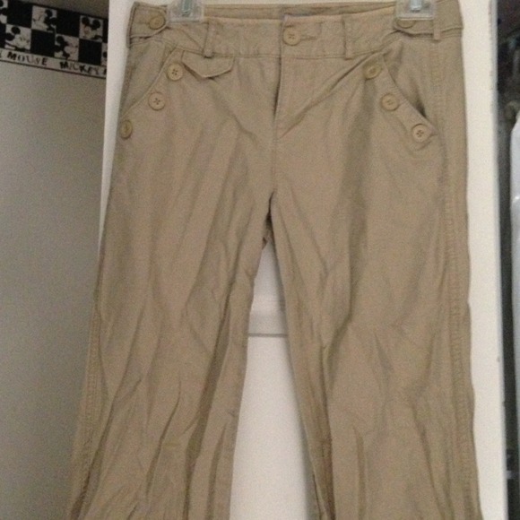 American eagle khakis pants