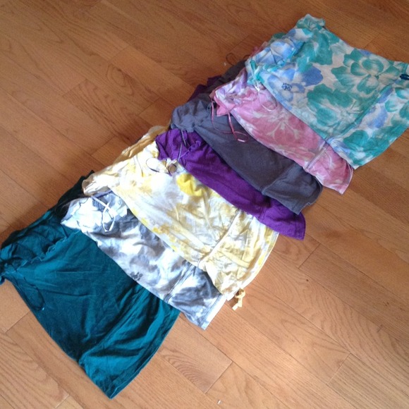 6 XS tops and 4 S tops American Eagle