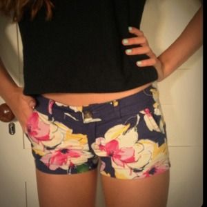 Cute shorts from aero
