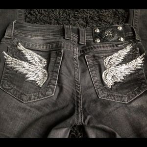 Unique black miss Me's (: