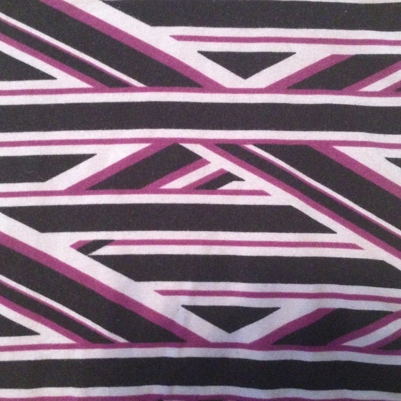 Aztec Skirt - Picture 2 of 2