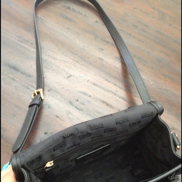 SOLD - Picture 4 of 4