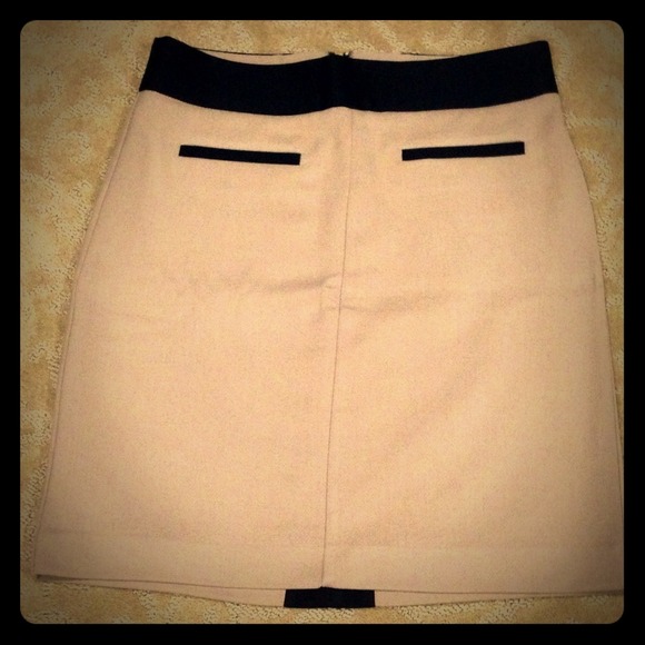 Worthington Dresses & Skirts - New Black and Tan / Beige color block skirt