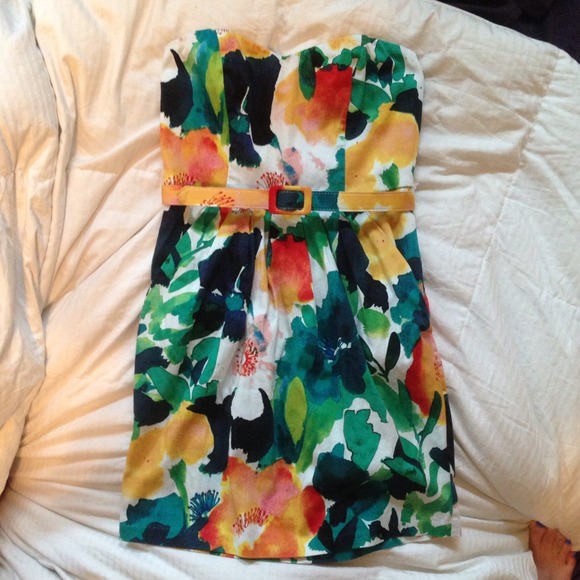 🎉🎉Host Pick🎉🎉Sold in bundle- Floral Sundress - Picture 4 of 4