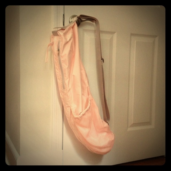 Lululemon Namaste Yoga Tote with Mesh pocket