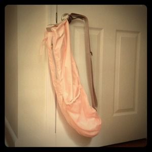 Lululemon Namaste Yoga Tote with Mesh pocket