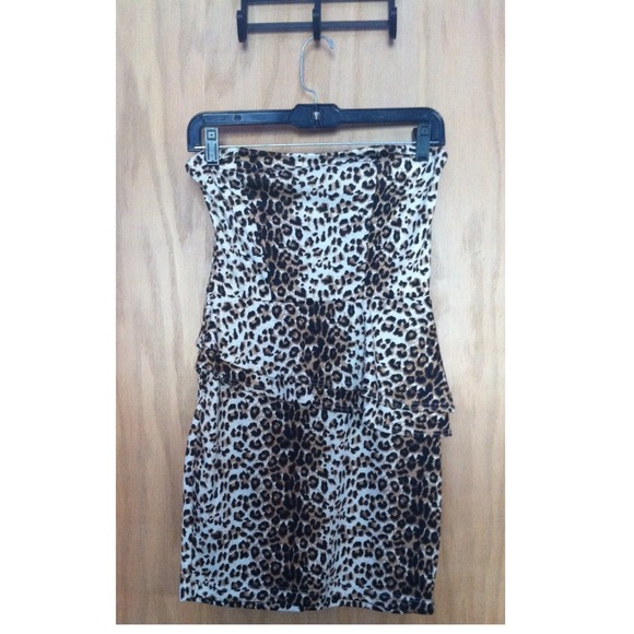 A size m cheetah peplum dress only wore once