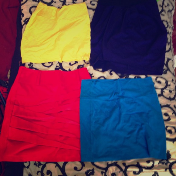 Wet seals and love culture cute Skirts