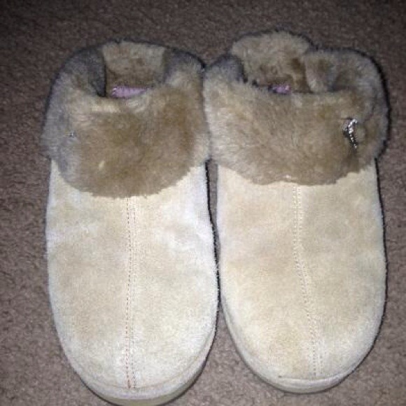 ❄️🍃 Roxy Furry Moccasins 🍃❄️