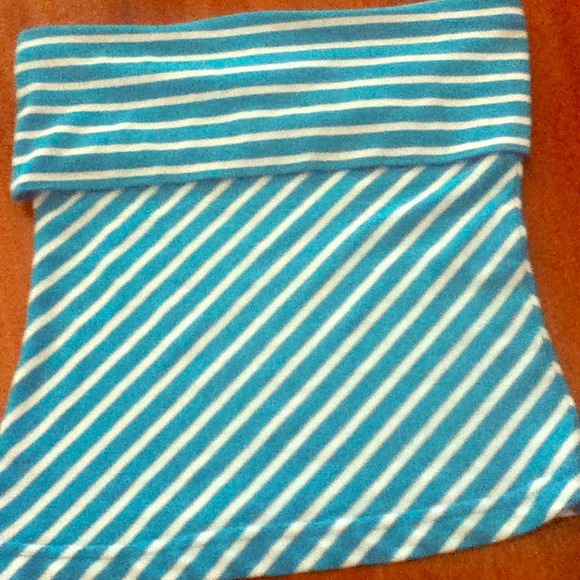 Blue stripped tube top💕