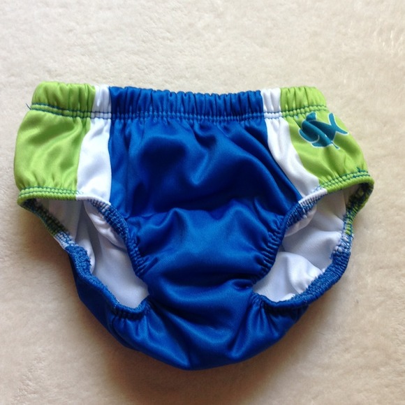 ⭐️12 months- baby boy swim underwear