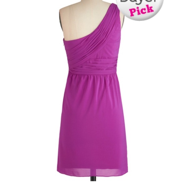 ππHost Pickππ Purple one shoulder dress - Picture 3 of 4