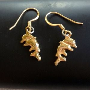 🌻 Dolphin Earrings