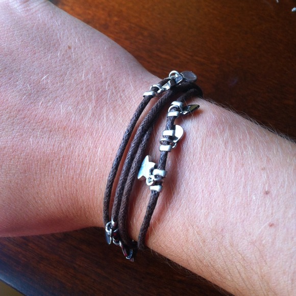 American Eagle Rope Charm Bracelet - Picture 4 of 4