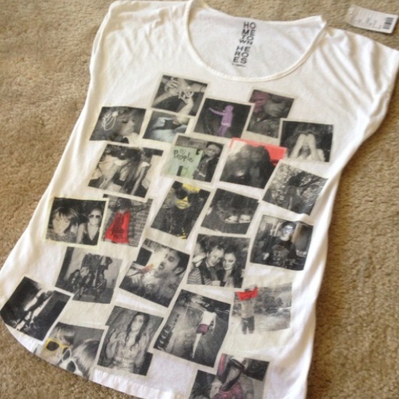 GIFTED 🎀 Urban Outfitters Hometown Heroes Tee - Picture 4 of 4