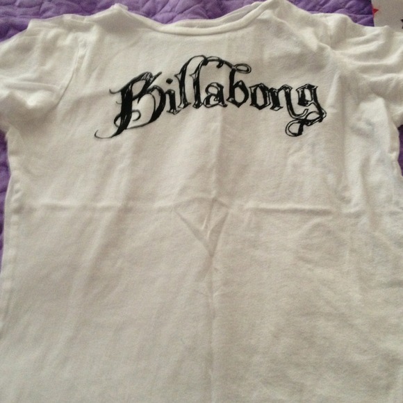 Billabong t shirt