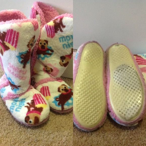 Slippers $5.00