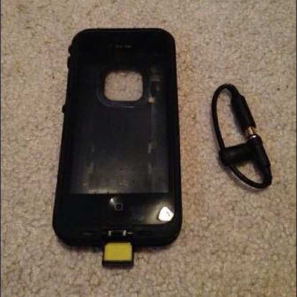 iPhone 5 Lifeproof - Picture 2 of 2